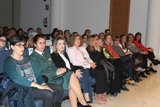 060318 VA ACTO DIA MUJER ZONA CENTRO 2