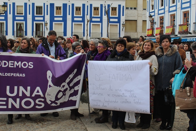 080318 VA CONCENTRACION DIA MUJER 11