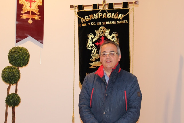PRESIDENTE AGRUPACION HERMANDADES