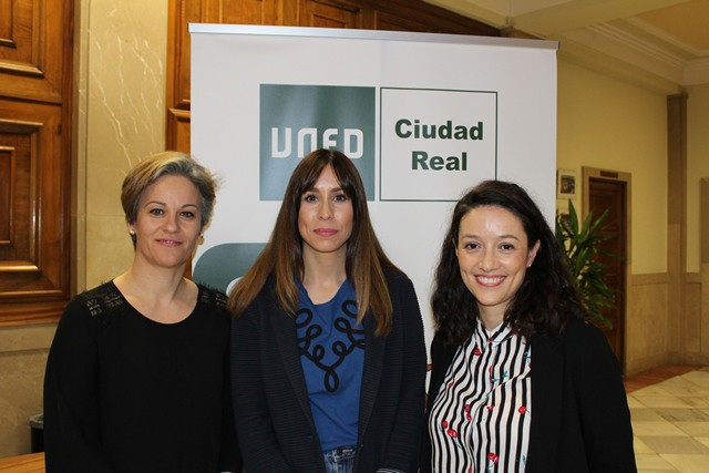 120318 VA UNED