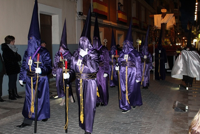 PROCESION ENTIERRO 9
