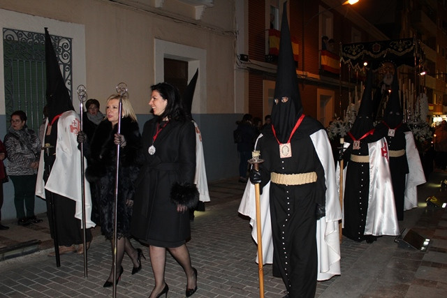 PROCESION ENTIERRO 27