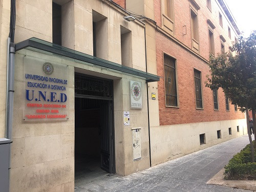 Uned