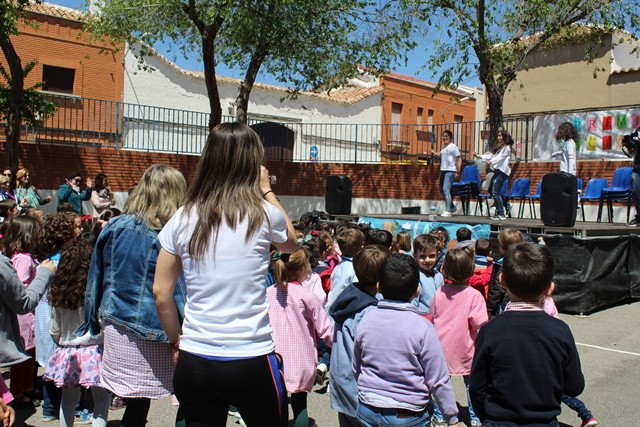 040518 VA PREMIO LECCIONES DE PAZ COLE LUIS PALACIOS 9