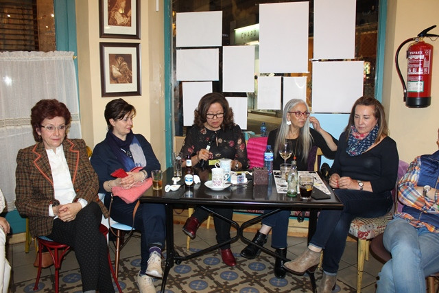 050518 VA CAFE CON LETRAS ALFRED LOPEZ 6