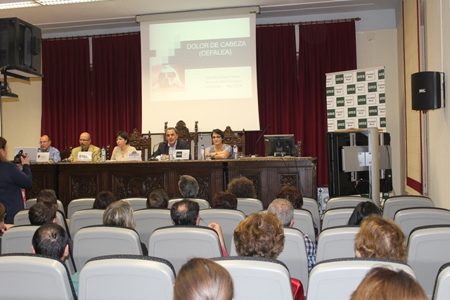 100518 VA JUEVES CON LA SALUD 3