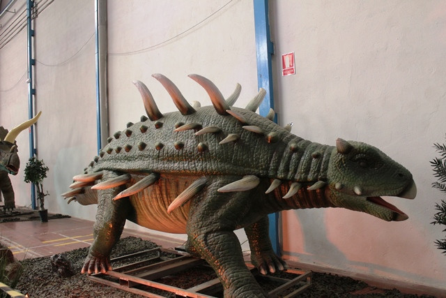120518 VA DINOSAURIOS 20