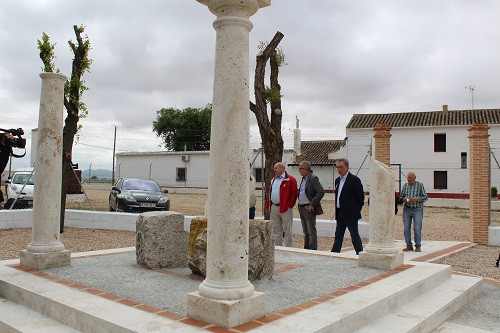 ESCULTURA CONSOLACION 2