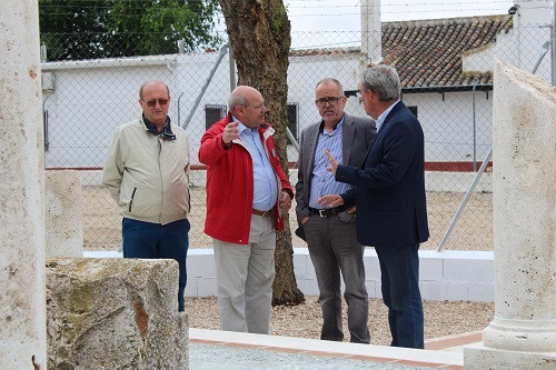 ESCULTURA CONSOLACION 3