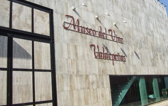 311017 VA MUSEO DEL VINO