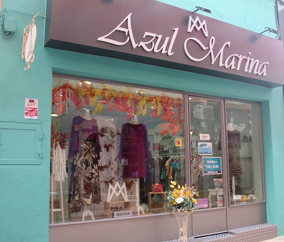 AZUL MARINA 17