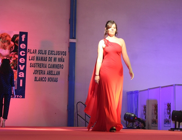 071018 VA DESFILE SALON NOVIOS 20