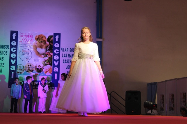 071018 VA DESFILE SALON NOVIOS 48