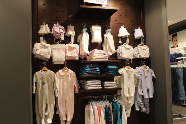 BENETTON NIu00d1OS OTOu00d1O INVIERNO 2018 3