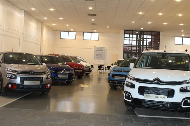 261018 MANZ SALON AUTOMOVIL 7