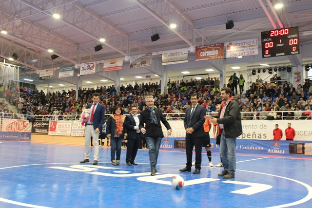 271118 VA INAUGURACION PABELLON FUTBOL SALA 11