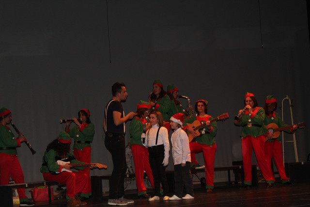 101218 VA FESTIVAL NAVIDAD COLE VIRGEN CABEZA 2