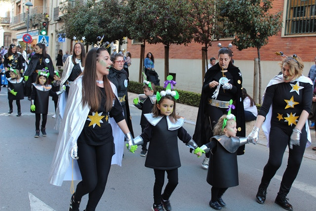 DESFILE CARNAVAL COLEGIOS 4