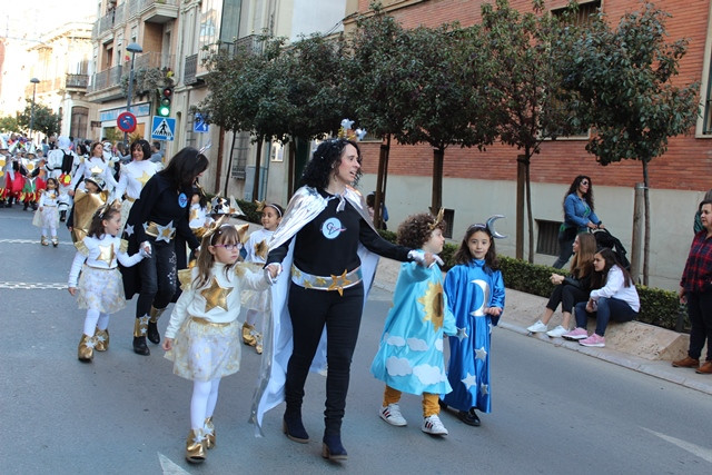 DESFILE CARNAVAL COLEGIOS 6