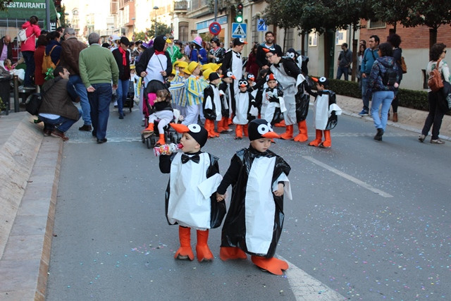 DESFILE CARNAVAL COLEGIOS 12