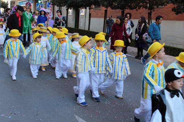 DESFILE CARNAVAL COLEGIOS 15