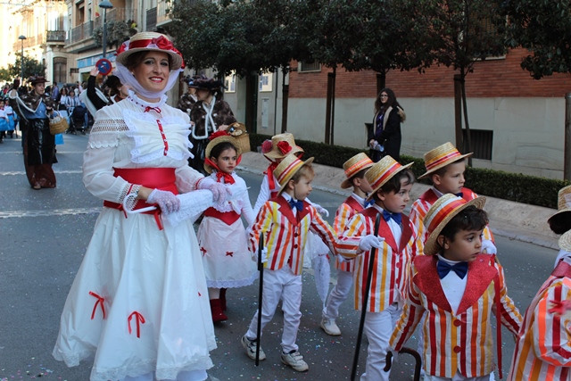 DESFILE CARNAVAL COLEGIOS 19