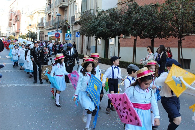 DESFILE CARNAVAL COLEGIOS 25