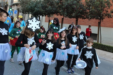 DESFILE CARNAVAL COLEGIOS 35