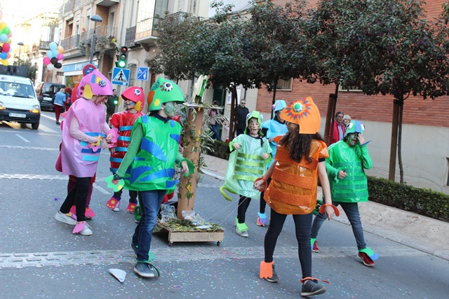 DESFILE CARNAVAL COLEGIOS 67