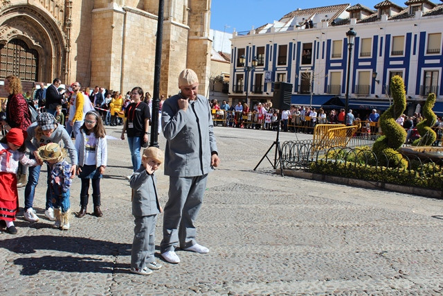 DESFILE INFANTIL CARNAVAL 27