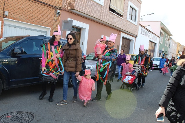 DESFILE CARNAVAL GUARDERIA CALLE LIMON 15