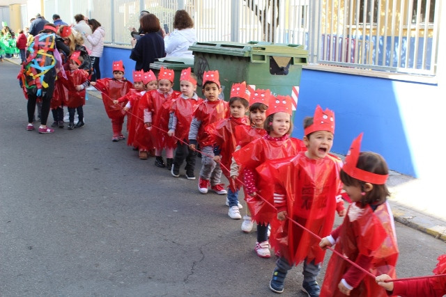 DESFILE CARNAVAL GUARDERIA CALLE LIMON 3