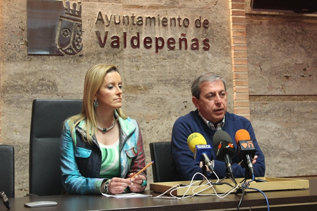 250319 va manolo y vanesa