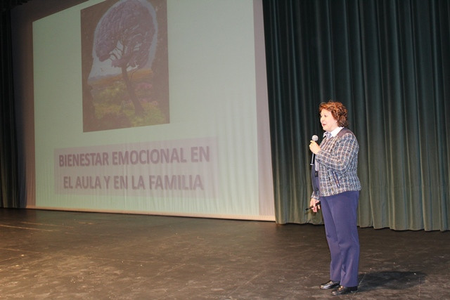 040419 VA CHARLA AMPAS 5