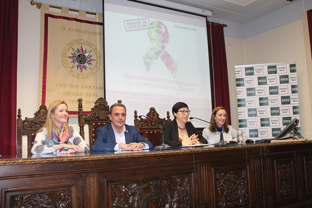 250419 va charla rosae 1