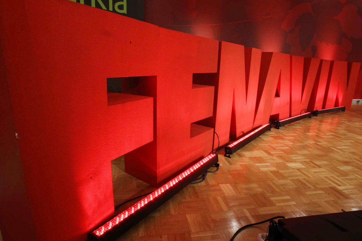 Letras corpu00f3reas Fenavin Rojo