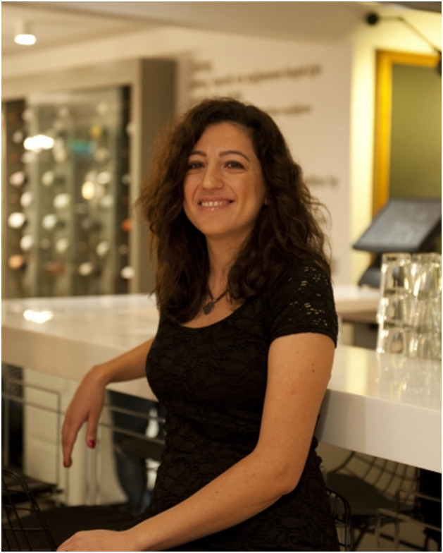 Tugba Altinoz jurado internacional