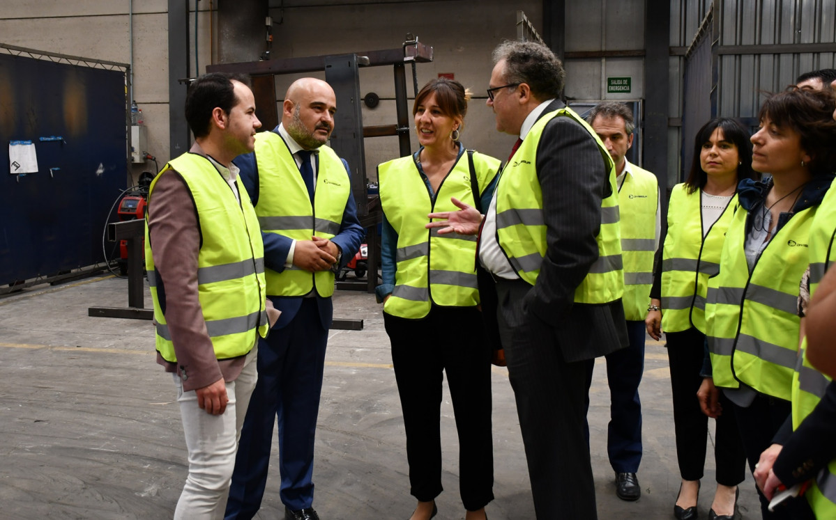 BLANCA  VISITA EMPRESA DE HERENCIA 1