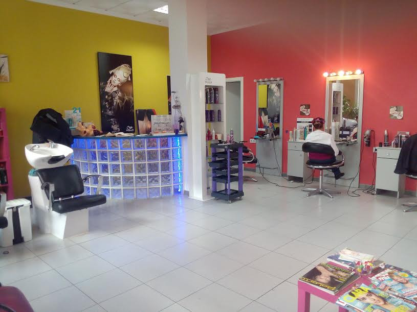 PELUQUERIA Y ESTETICA ISABEL Y DIANA 4