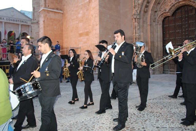 180519 VA PROCESION INFANTIL COSTALEROS MADRE DE DIOS DEL ROSARIO CRUZ DE MAYO 6
