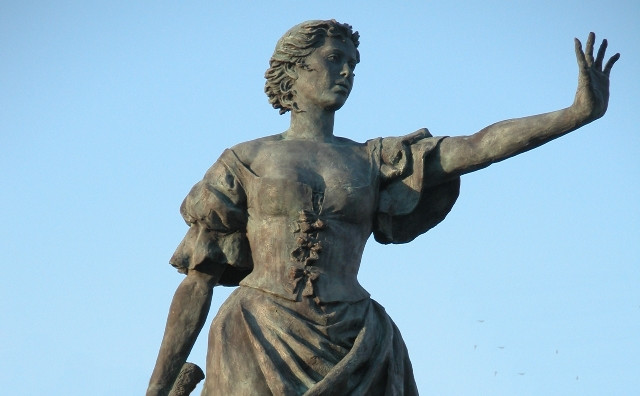 240119 va escultura juana la galana