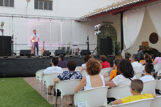 280619 VA ESTRENO VIDEOCLIP LUIS MANUEL RUIZ 2