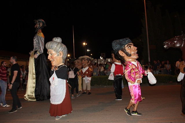 INAUG FERIA 8