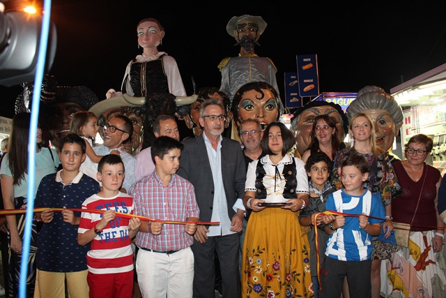 INAUG FERIA 9