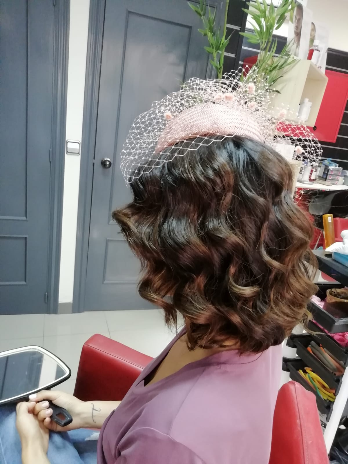 PELUQUERIA TOMAS SERRANO 14