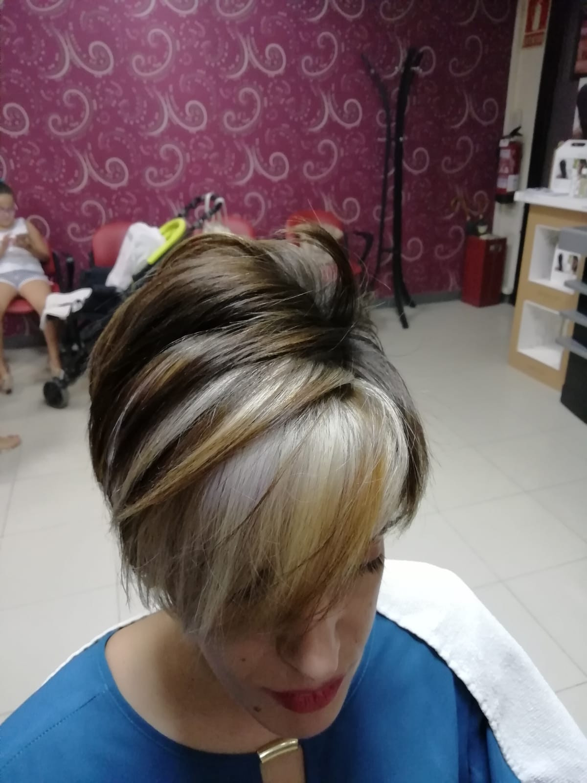 PELUQUERIA TOMAS SERRANO 5