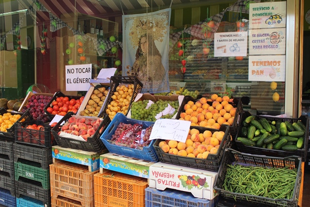 FRUTERIA LOS CUATRO HERMANOS FIESTAS DEL VINO 2019 3