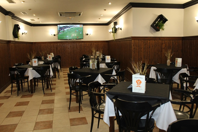 EXQYSITO BISTRO NUEVO 7