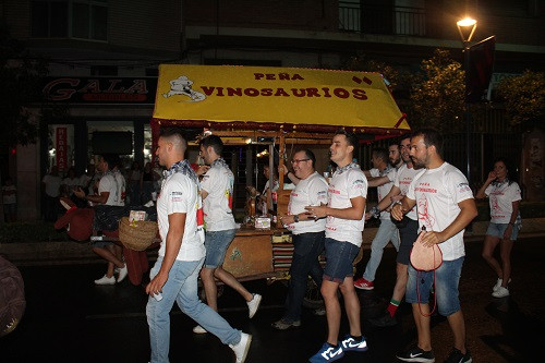 DESFILE PEu00d1AS 17