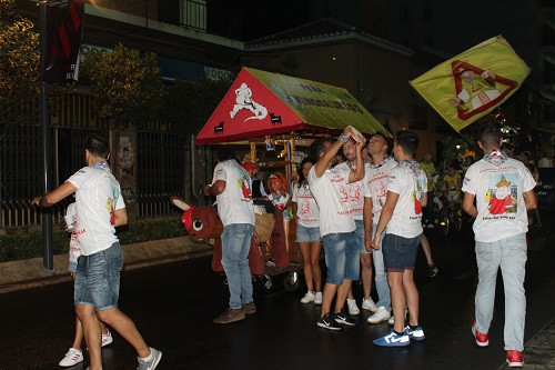 DESFILE PEu00d1AS 18